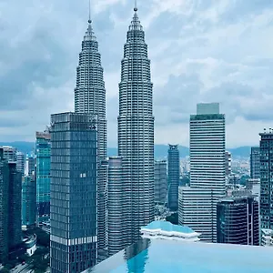 Platinum Tower 2 Klcc , Kuala Lumpur Malesia