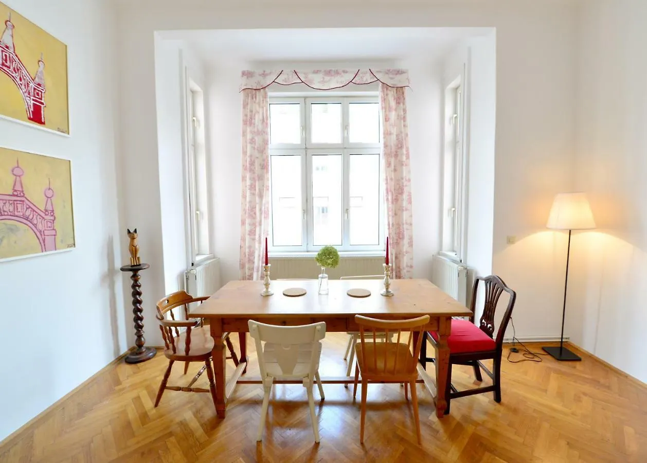Classy Apartment, 10 Min To The Centre Вена